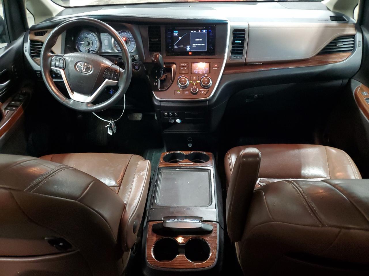 2016 Toyota Sienna Xle VIN: 5TDYK3DC7GS740798 Lot: 91404215