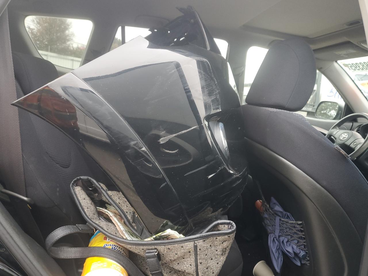 2010 Toyota Rav4 Sport VIN: JTMRK4DV9A5090283 Lot: 93588395