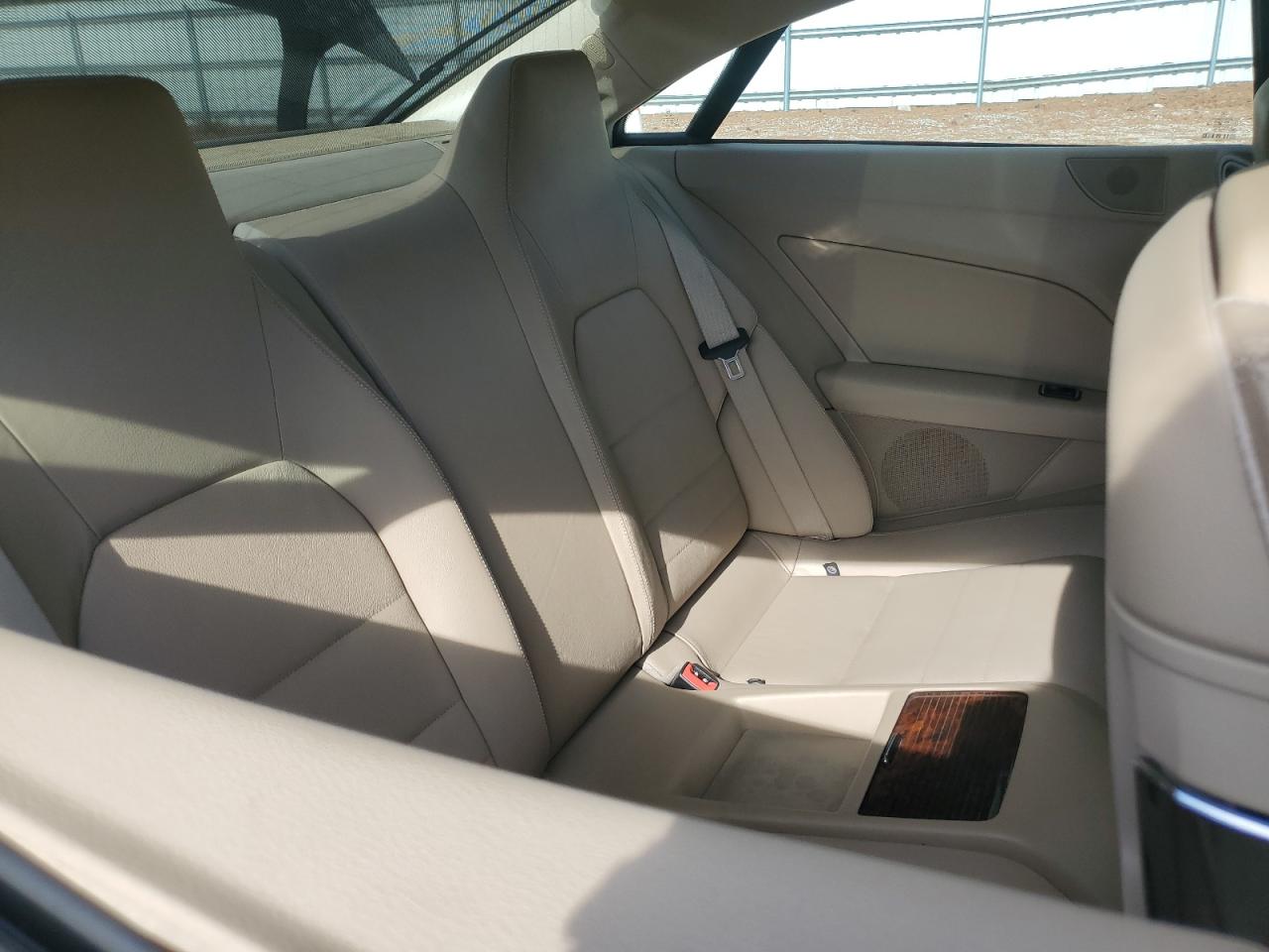 2013 Mercedes-Benz E 350 VIN: WDDKJ5KB8DF184498 Lot: 92909935