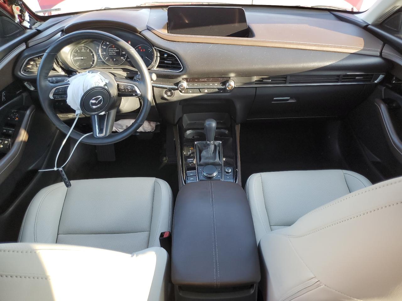 2024 Mazda Cx-30 Premium VIN: 3MVDMBDY1RM661059 Lot: 92137915