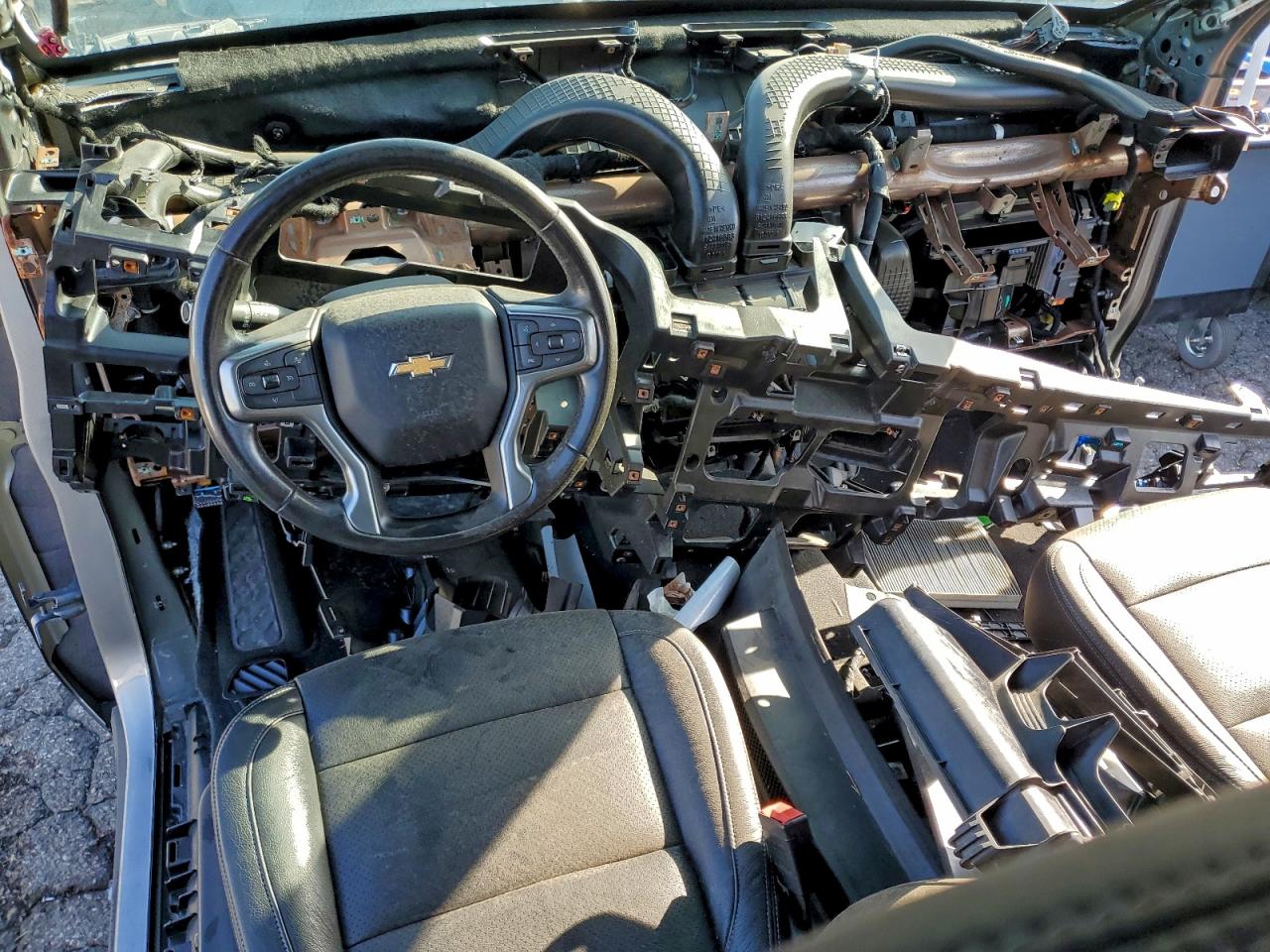 2021 Chevrolet Suburban C1500 Ls VIN: 1GNSCBKD8MR382010 Lot: 93961765