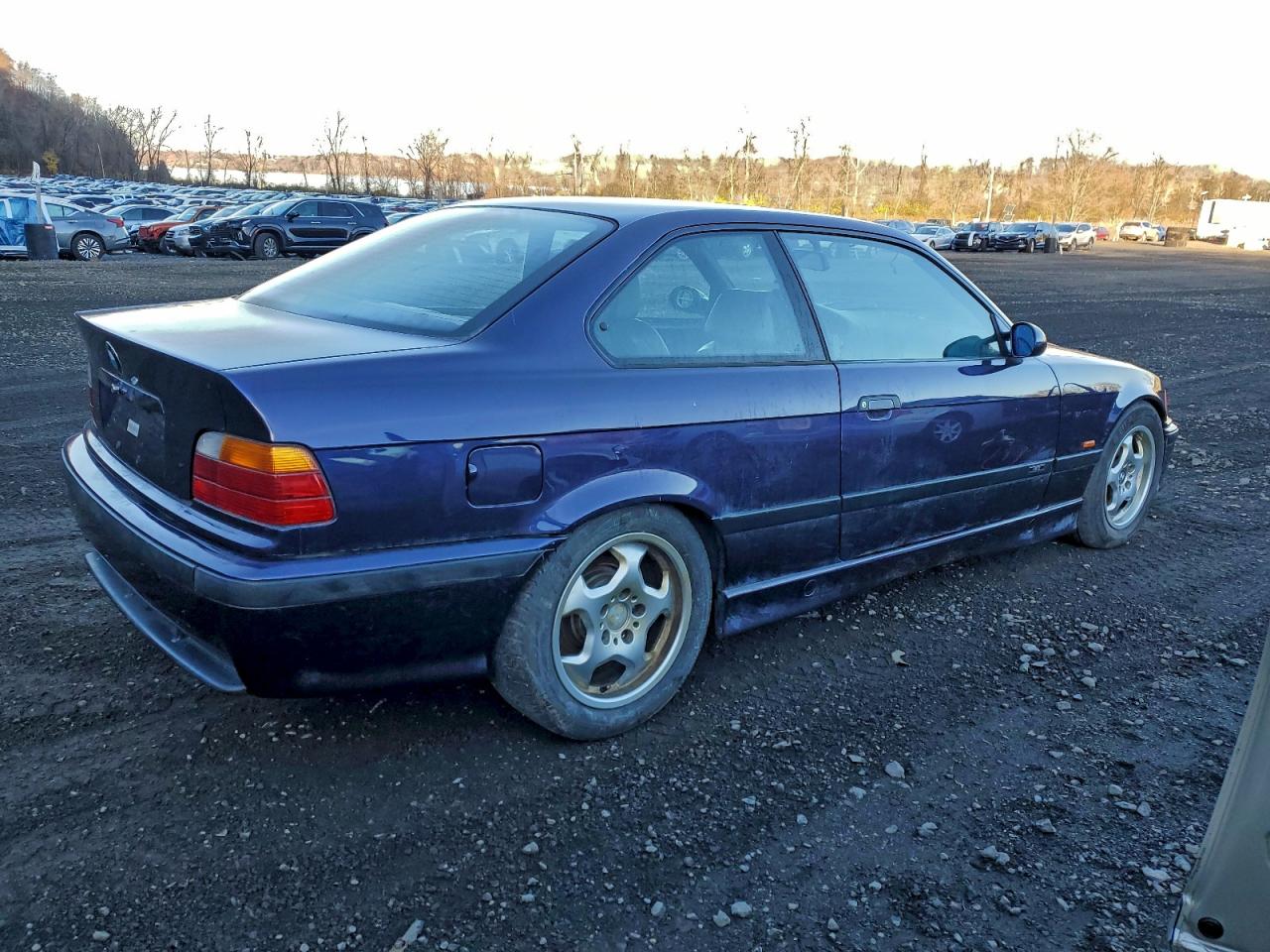 Фото: WBSBG9320VEY74776