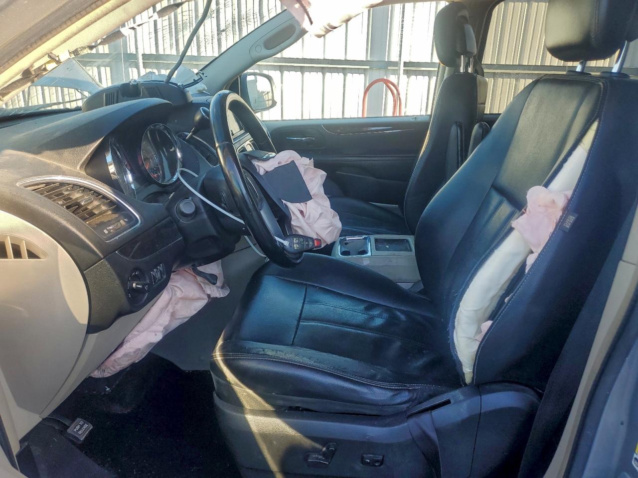 2013 Chrysler Town & Country Touring VIN: 2C4RC1BG1DR650837 Lot: 94147825