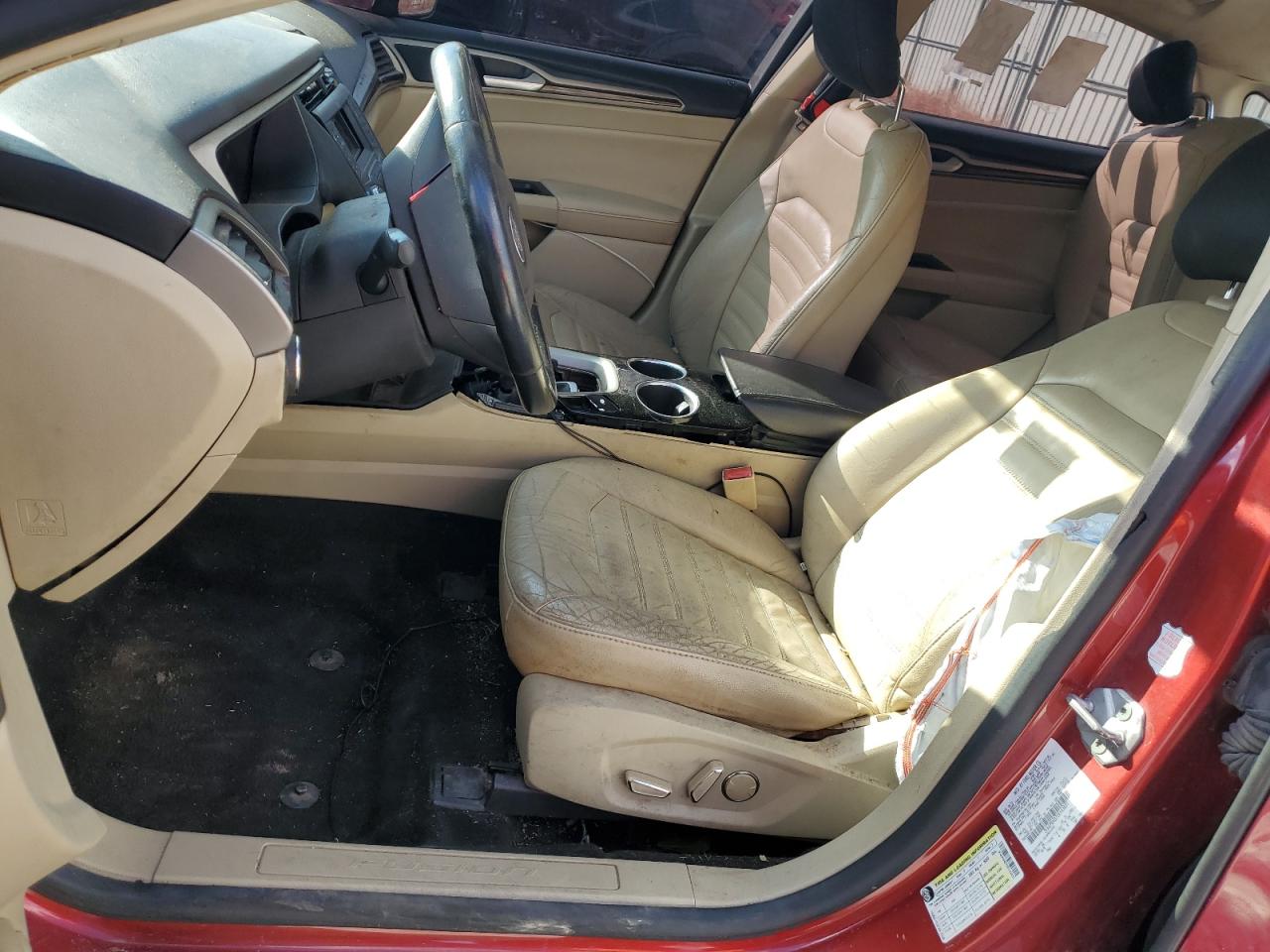 2014 Ford Fusion Se VIN: 3FA6P0HD7ER143831 Lot: 93001385