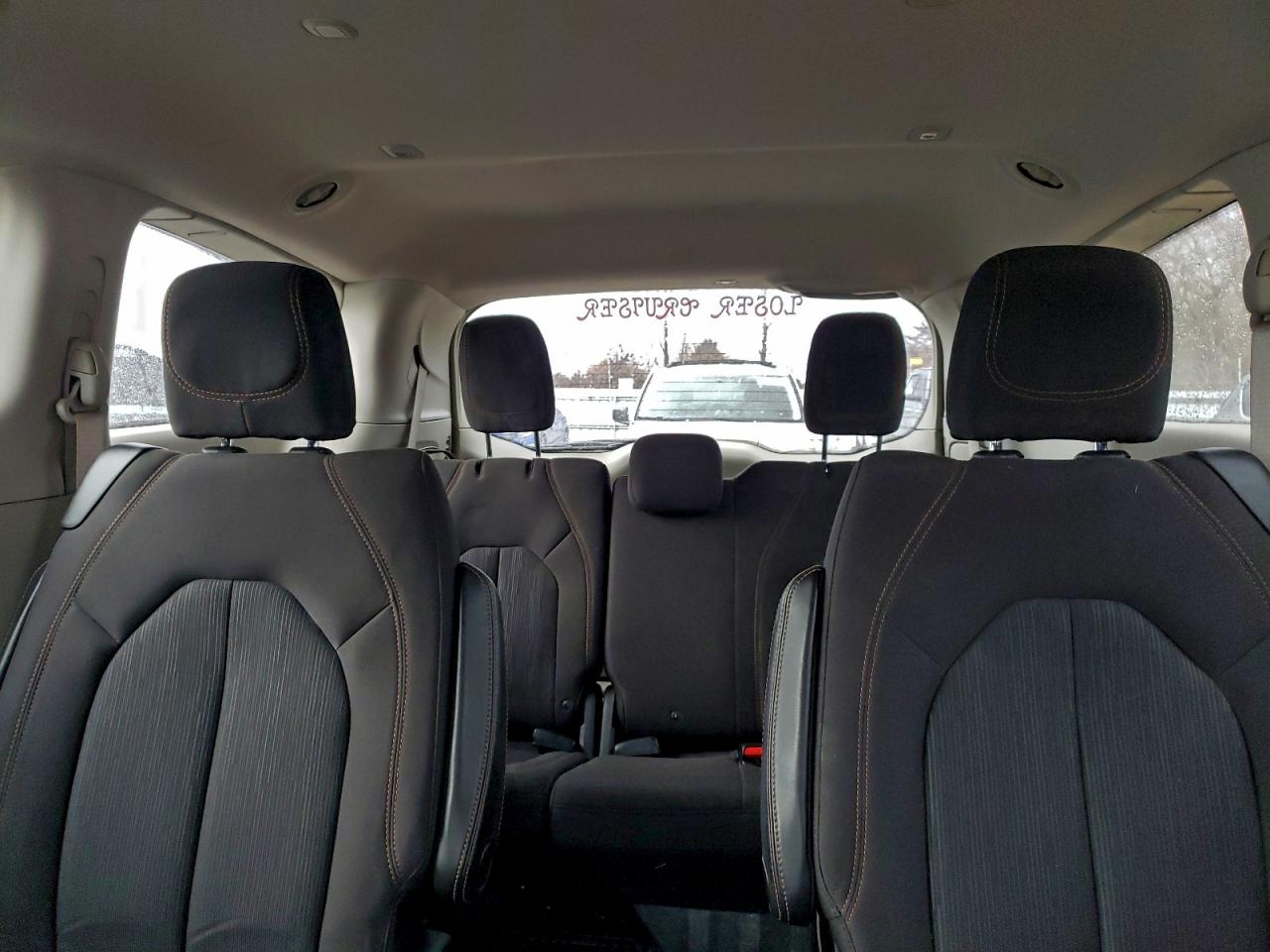 2018 Chrysler Pacifica Touring VIN: 2C4RC1DG8JR278096 Lot: 94057885