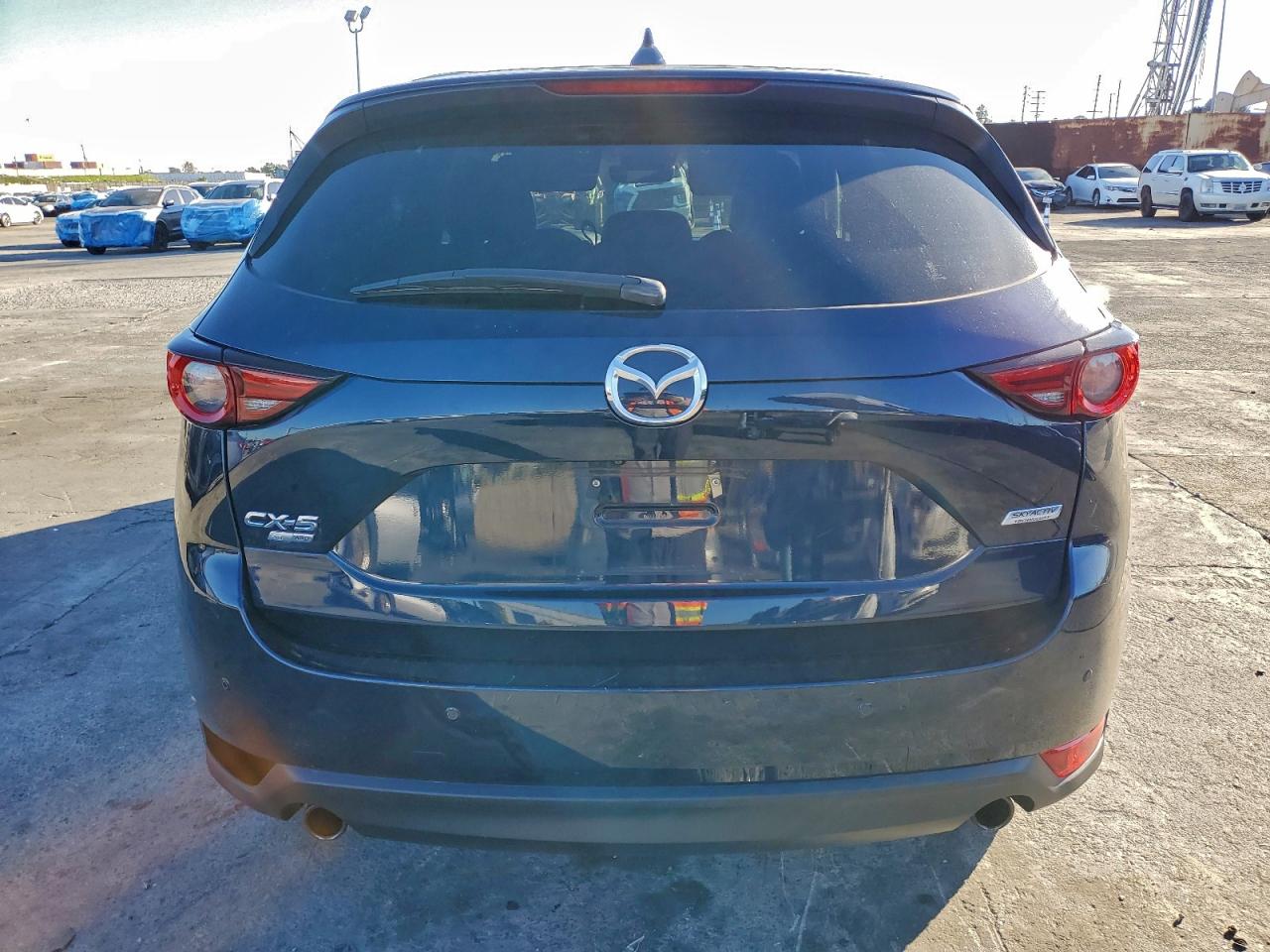 2019 Mazda Cx-5 Signature VIN: JM3KFBEY5K0643729 Lot: 94728325