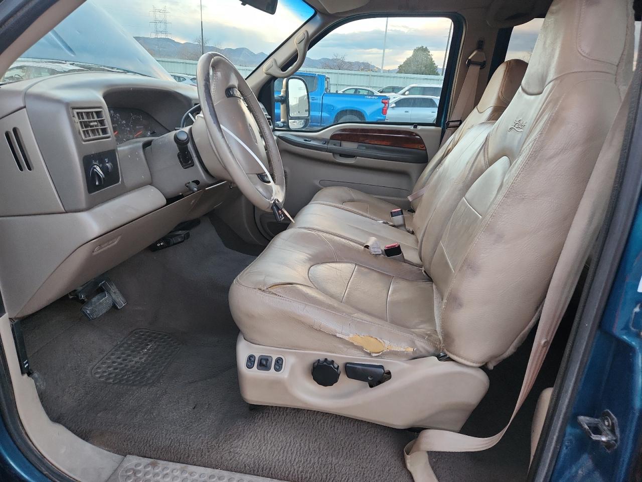 2000 Ford F250 Super Duty VIN: 1FTNW21FXYEB99348 Lot: 93327775