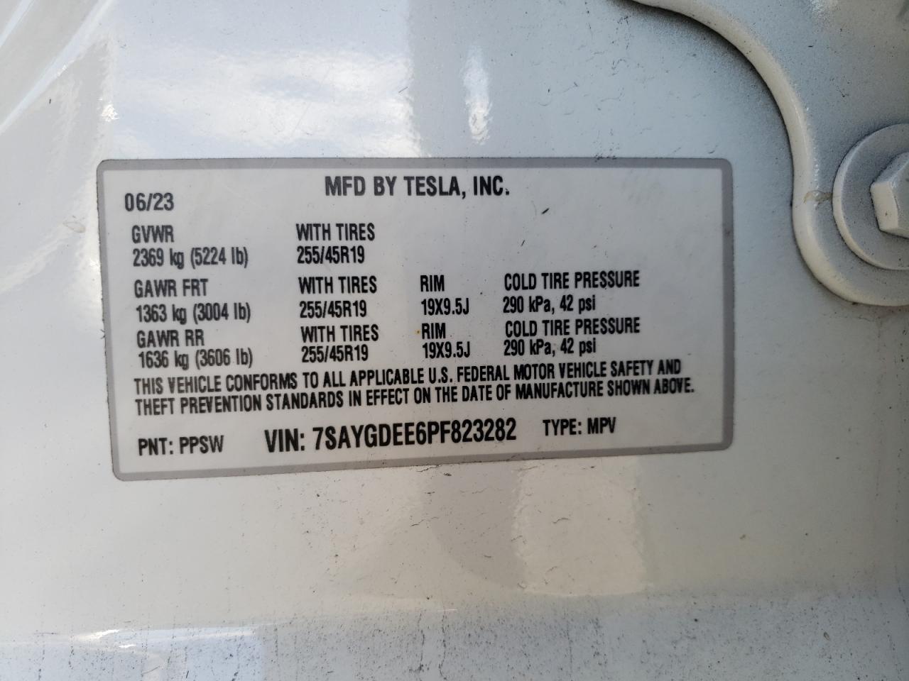 2023 Tesla Model Y VIN: 7SAYGDEE6PF823282 Lot: 92948065