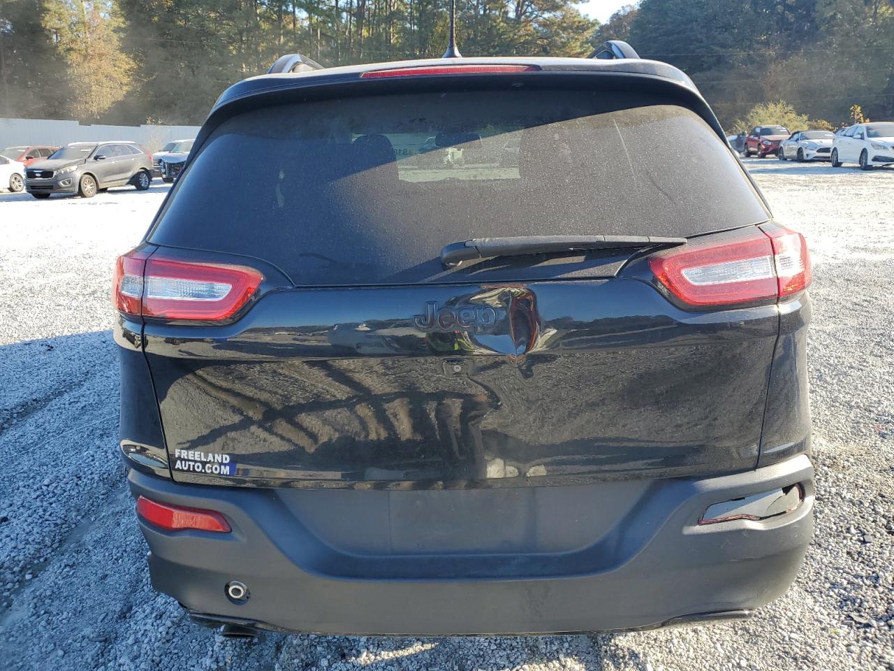 2018 Jeep Cherokee Latitude VIN: 1C4PJLCB8JD551376 Lot: 91814095