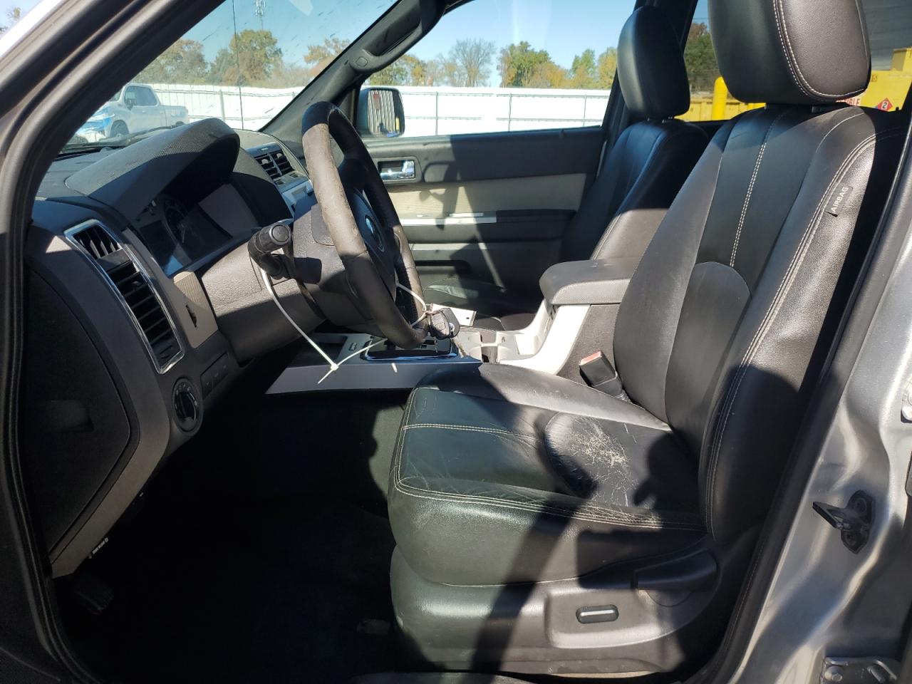 2009 Mercury Mariner Premier VIN: 4M2CU87739KJ13004 Lot: 91125435