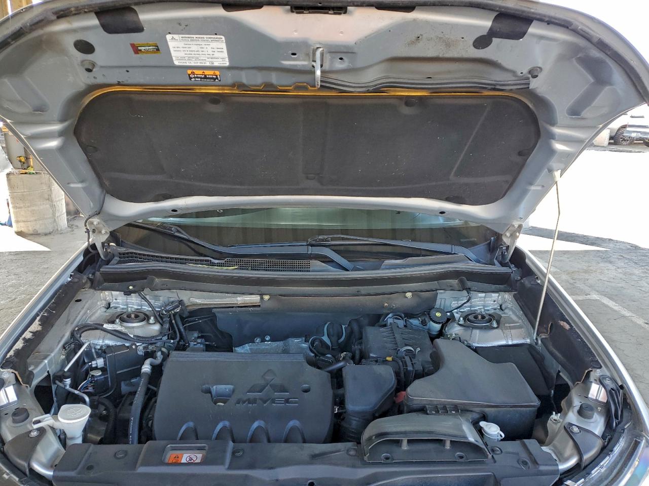 2018 Mitsubishi Outlander Es VIN: JA4AD2A3XJZ020342 Lot: 93870835