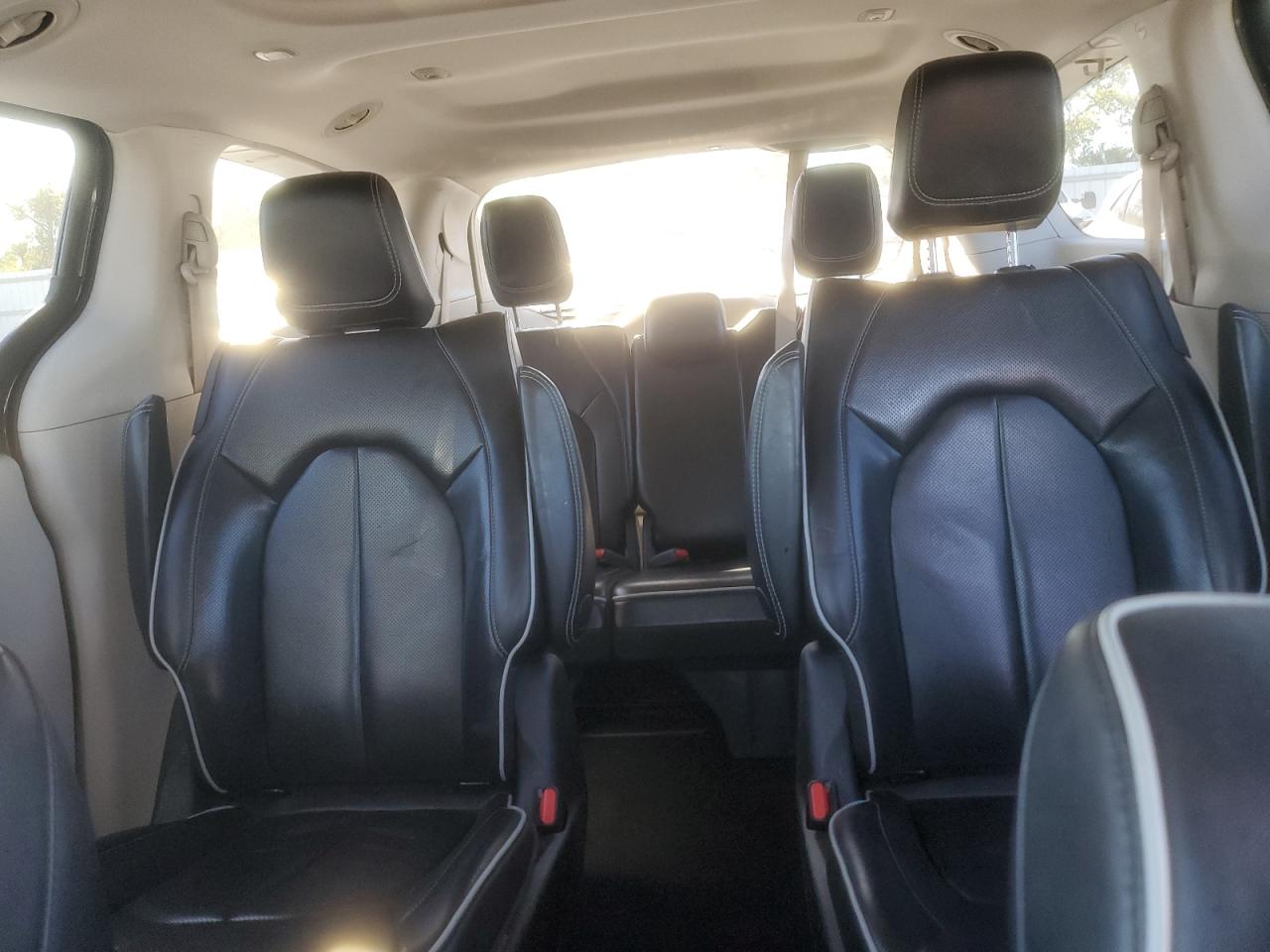 2022 Chrysler Pacifica Hybrid Limited VIN: 2C4RC1S71NR148167 Lot: 92627895