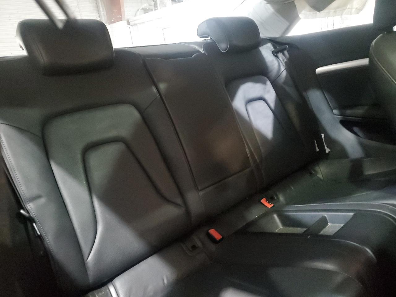 2010 Audi A5 Premium VIN: WAUCFAFR6AA052314 Lot: 93339625