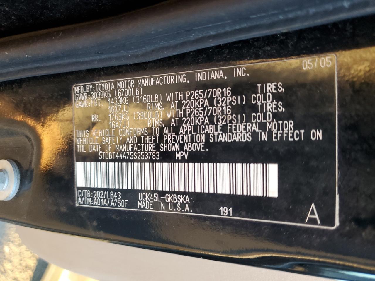 2005 Toyota Sequoia Sr5 VIN: 5TDBT44A75S253783 Lot: 90691575