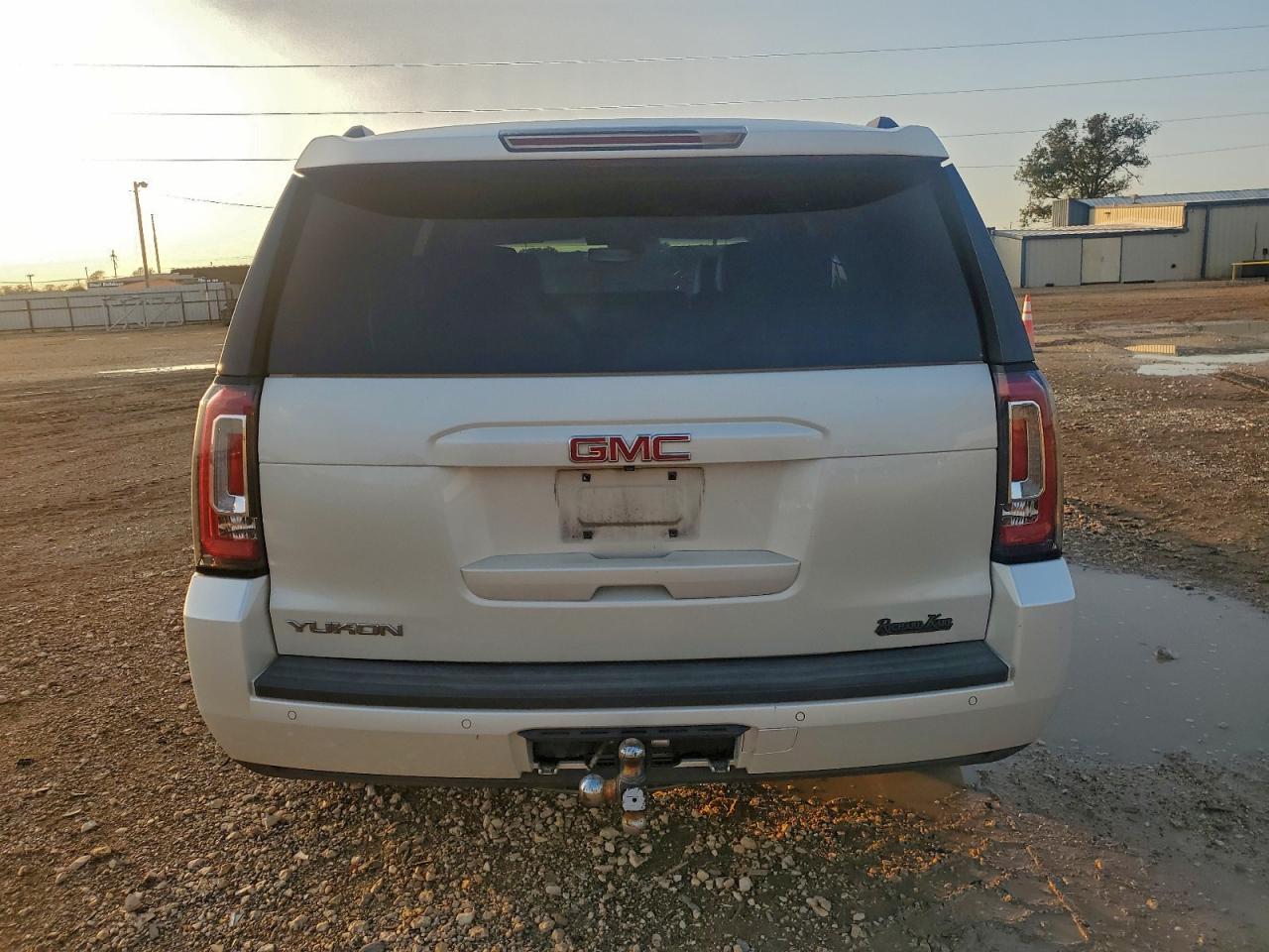 2015 GMC Yukon Slt VIN: 1GKS1BKC3FR120893 Lot: 94261815