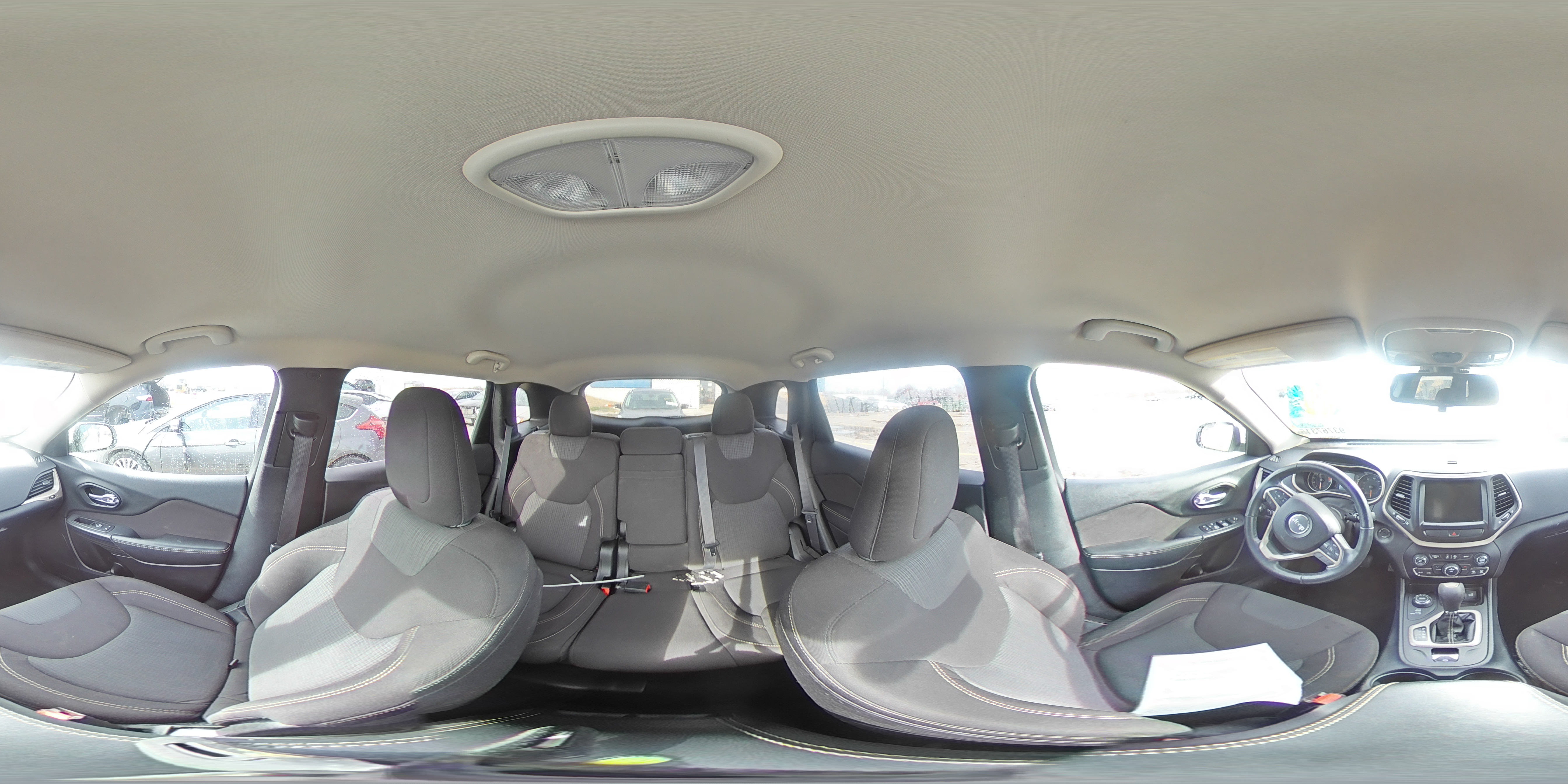 2016 Jeep Cherokee Latitude VIN: 1C4PJMCS4GW120715 Lot: 93767315