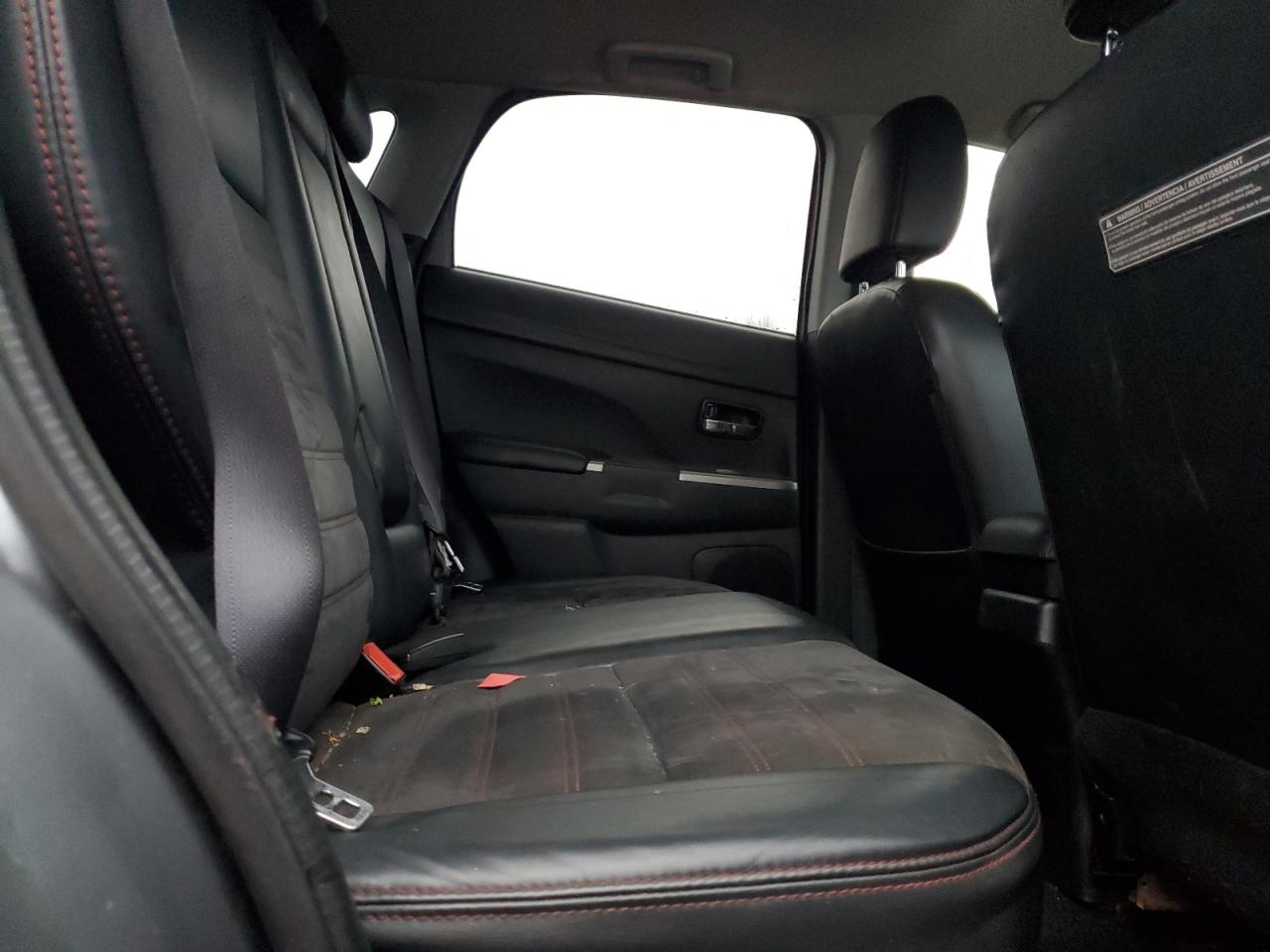 2018 Mitsubishi Outlander Sport Es VIN: JA4AR3AW8JU001142 Lot: 90824815