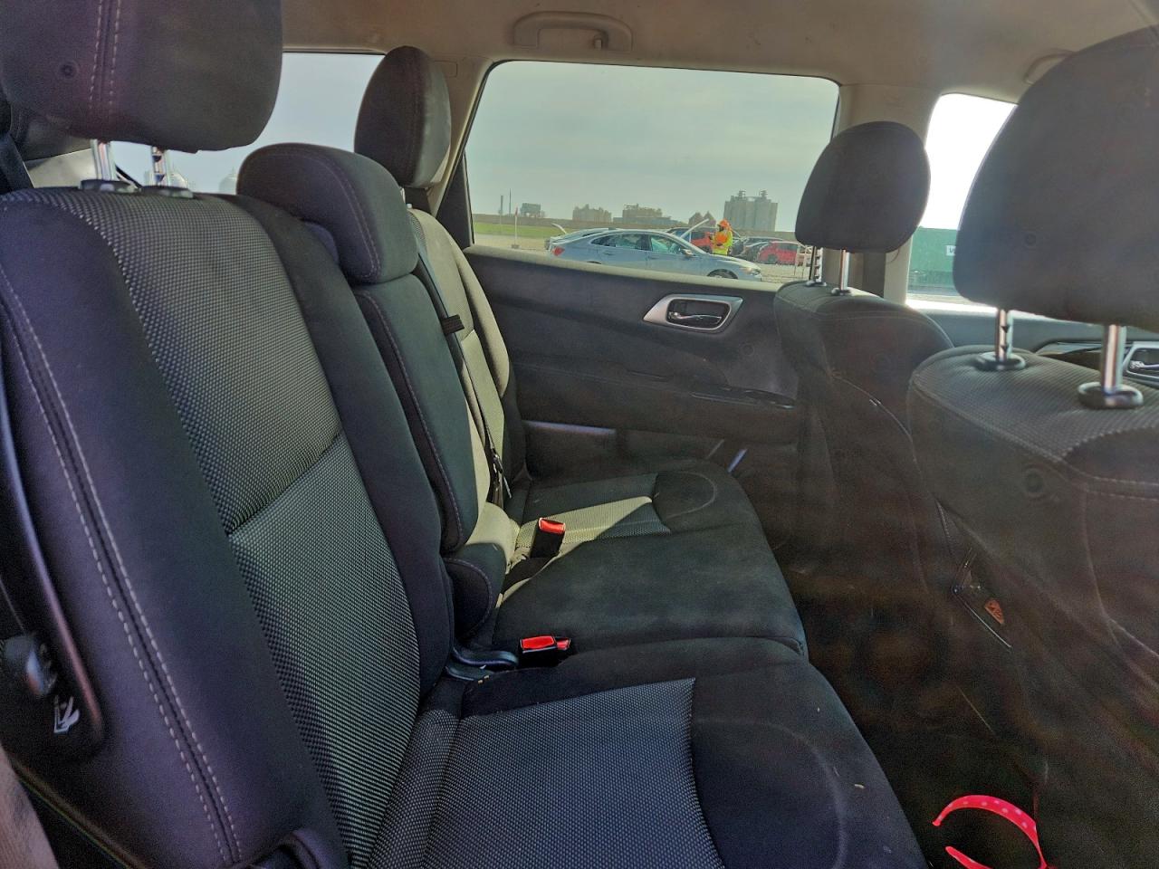 2017 Nissan Pathfinder S VIN: 5N1DR2MN4HC690530 Lot: 94593795