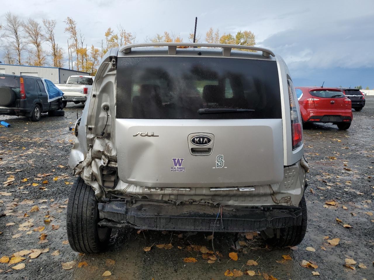 2010 Kia Soul + VIN: KNDJT2A22A7047031 Lot: 90748045