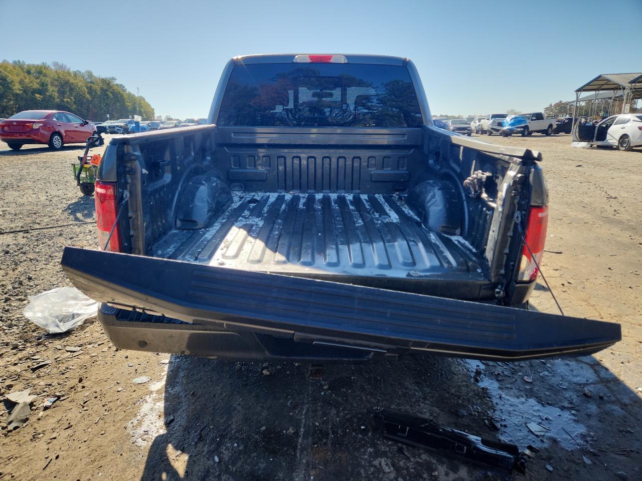 2016 Ford F150 Supercrew VIN: 1FTEW1CP3GKE84215 Lot: 92079785