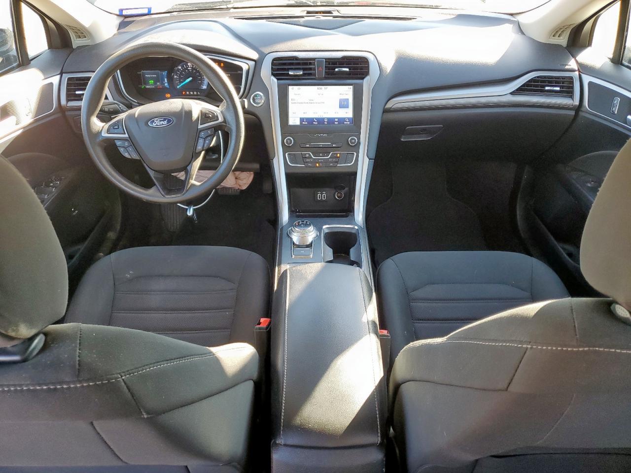 2020 Ford Fusion Se VIN: 3FA6P0LU8LR203992 Lot: 91479775