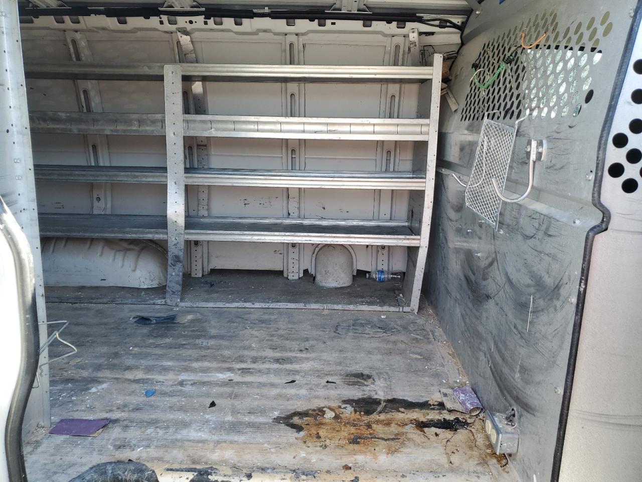 2011 Chevrolet Express G2500 Utility / Service Van VIN: 1GCWGFCA0B1188206 Lot: 92180405