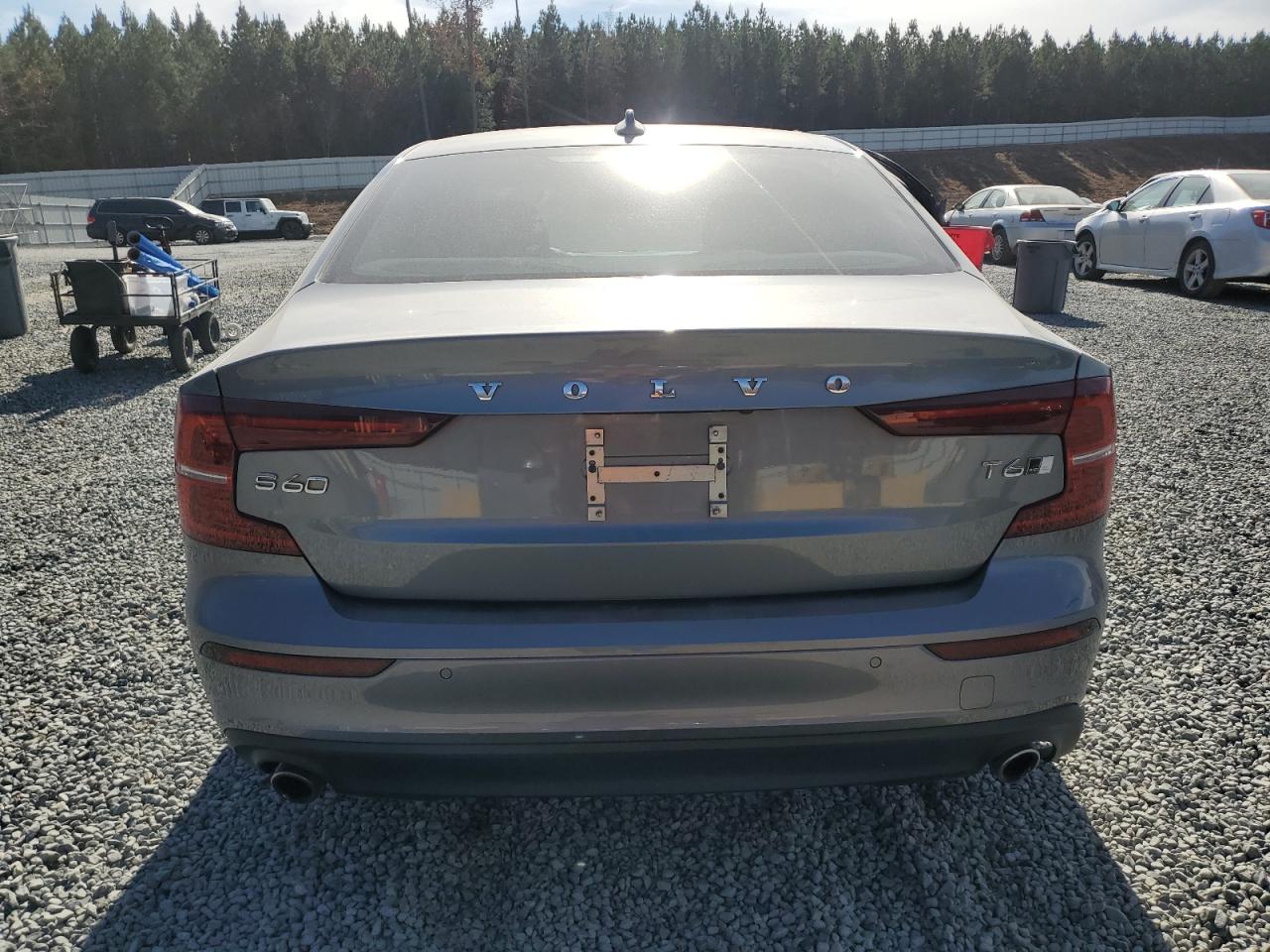 2020 Volvo S60 T6 Momentum VIN: 7JRA22TK2LG048426 Lot: 93479525