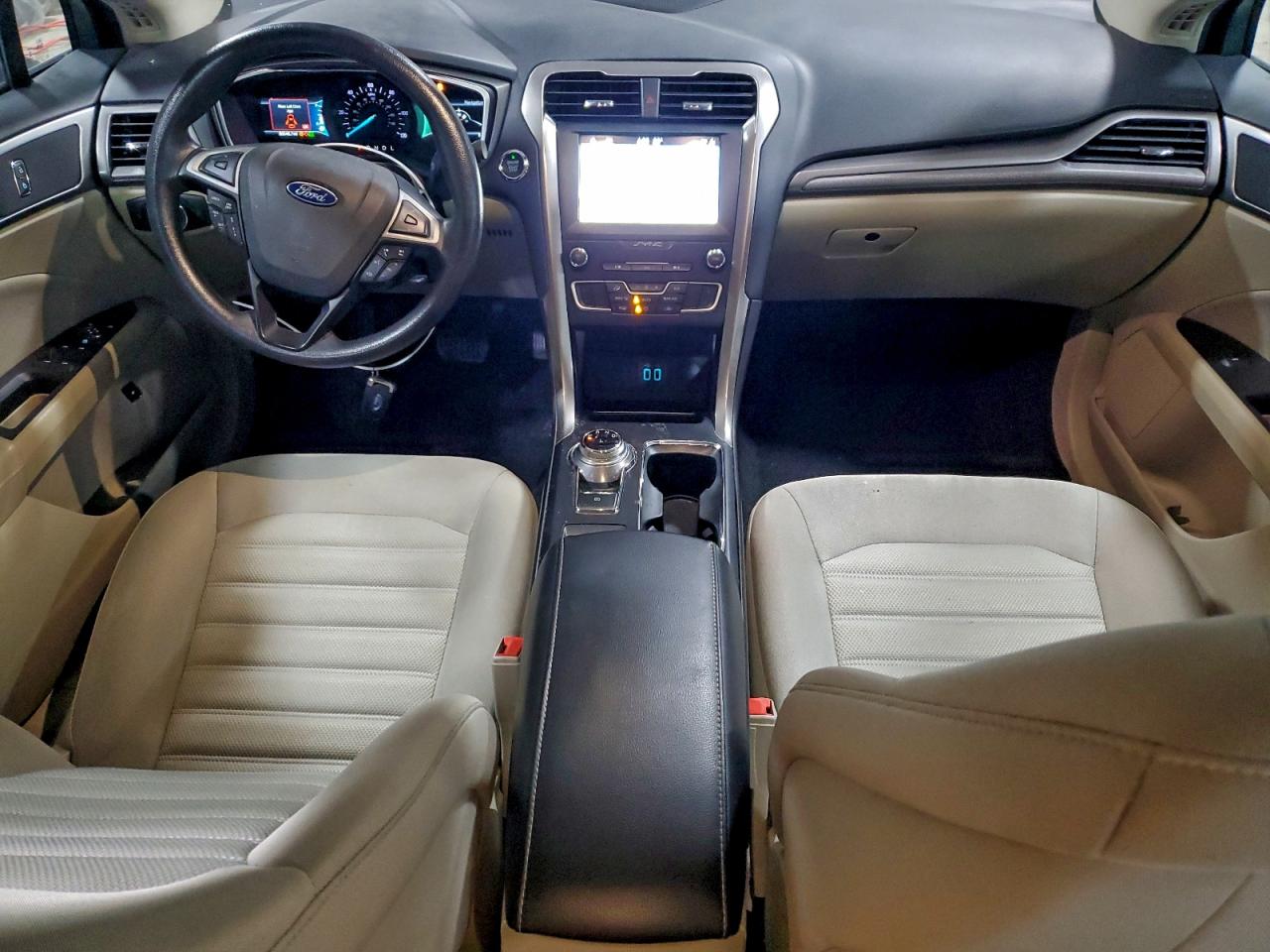 2019 Ford Fusion Se VIN: 3FA6P0LU2KR214579 Lot: 94221865