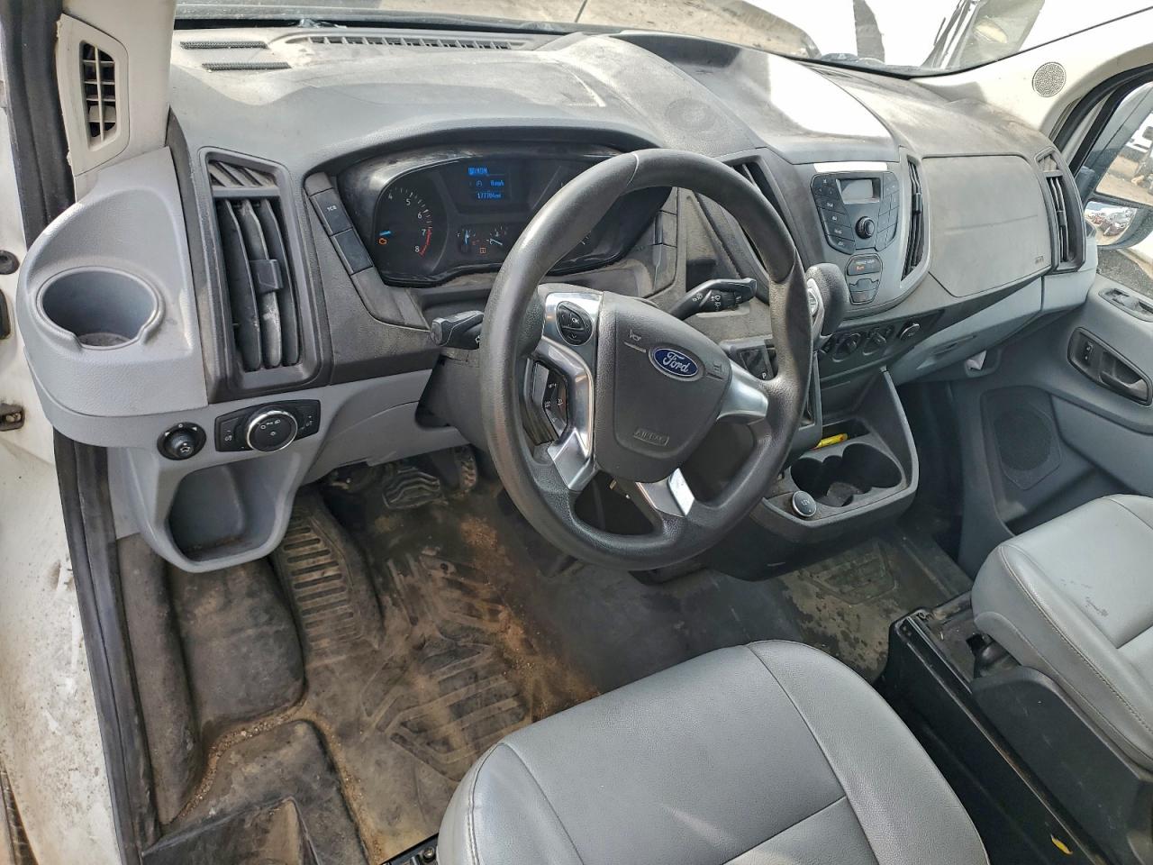 2018 Ford Transit Van VIN: 1FTYR2XM8JKA30284 Lot: 93930515