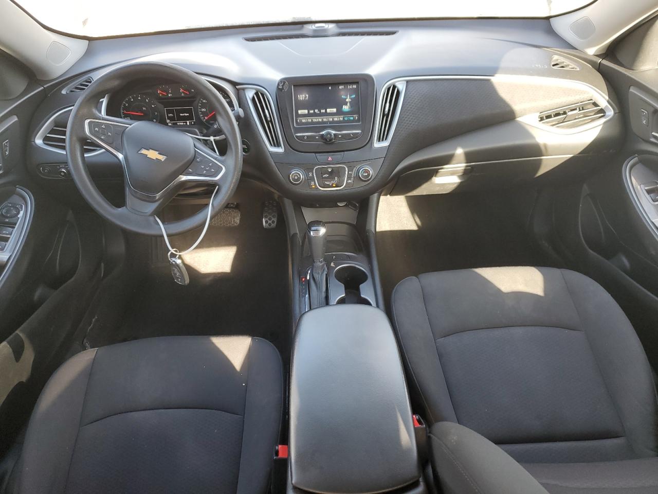 2018 Chevrolet Malibu Ls VIN: 1G1ZB5ST2JF183253 Lot: 91214295