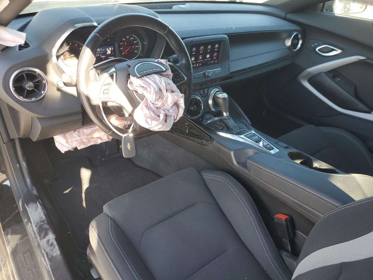 2022 Chevrolet Camaro Ls VIN: 1G1FB1RX9N0102343 Lot: 92166335