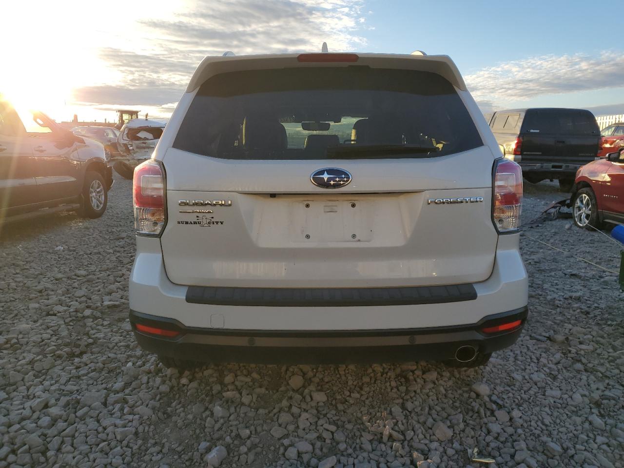 2018 Subaru Forester 2.5I Touring VIN: JF2SJAWC2JH493049 Lot: 92712205