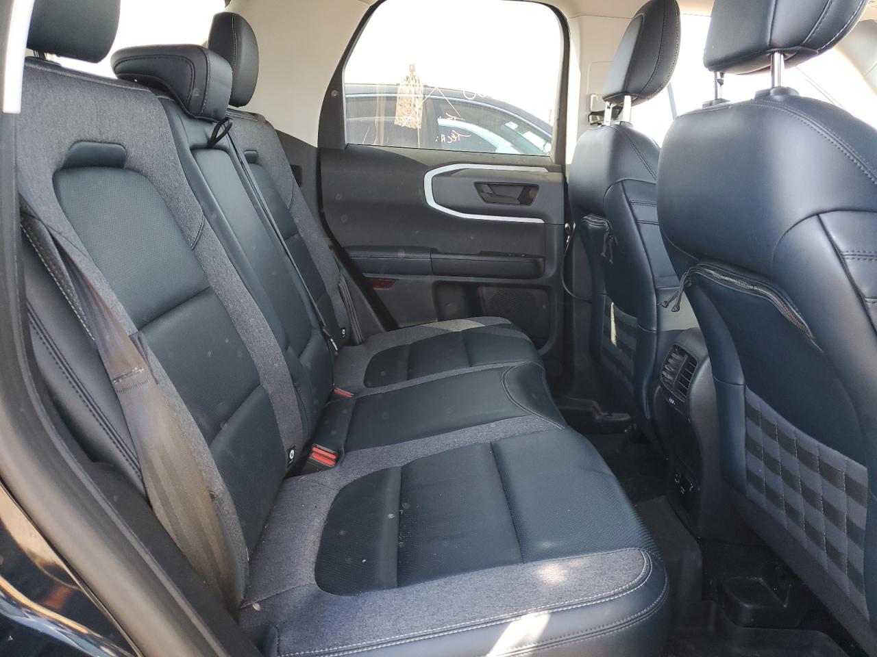 2021 Ford Bronco Sport Outer Banks VIN: 3FMCR9C67MRB00329 Lot: 92907865