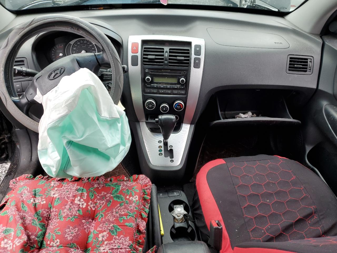 2008 Hyundai Tucson Gl VIN: KM8JM72D68U872006 Lot: 90392895