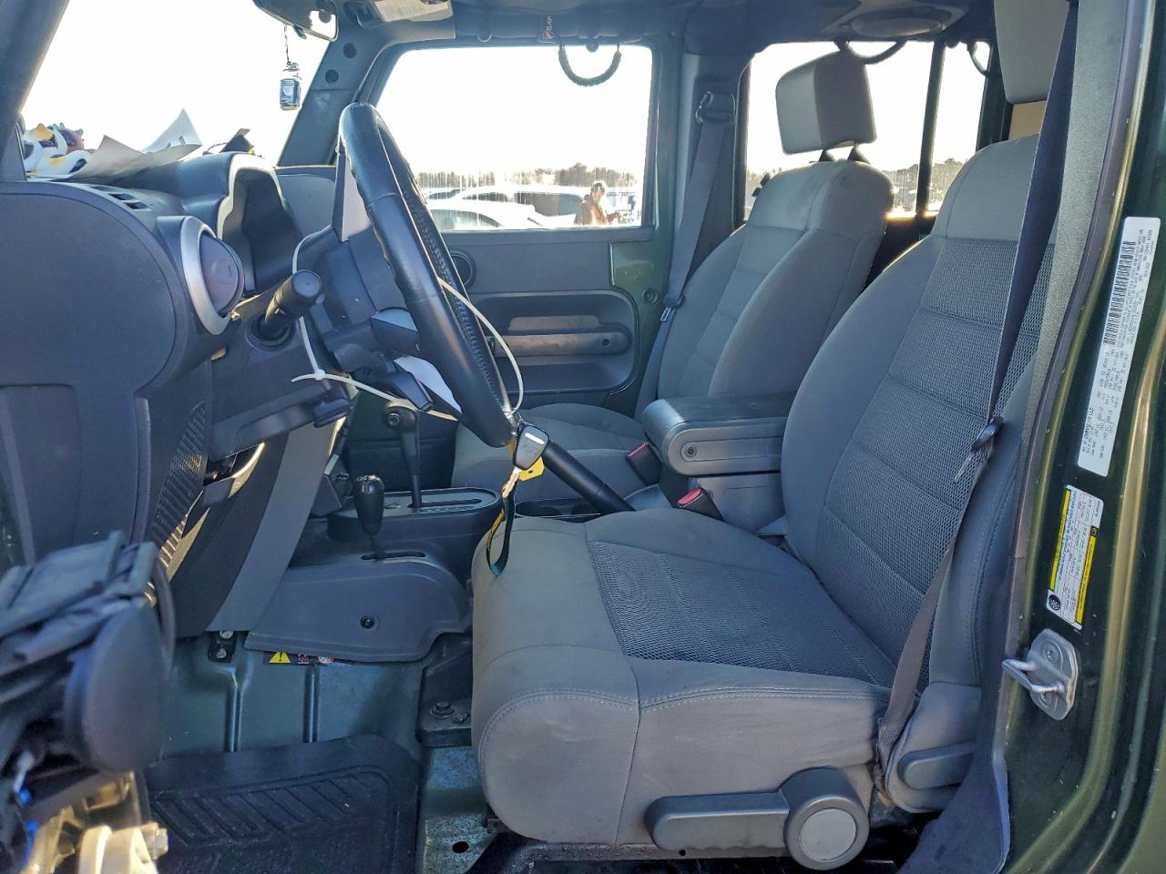 2008 Jeep Wrangler Unlimited Sahara VIN: 1J8GA59148L553239 Lot: 94098485