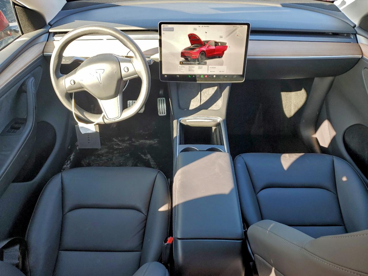 2025 Tesla Model Y VIN: 7SAYGDEF4SA364557 Lot: 94273935