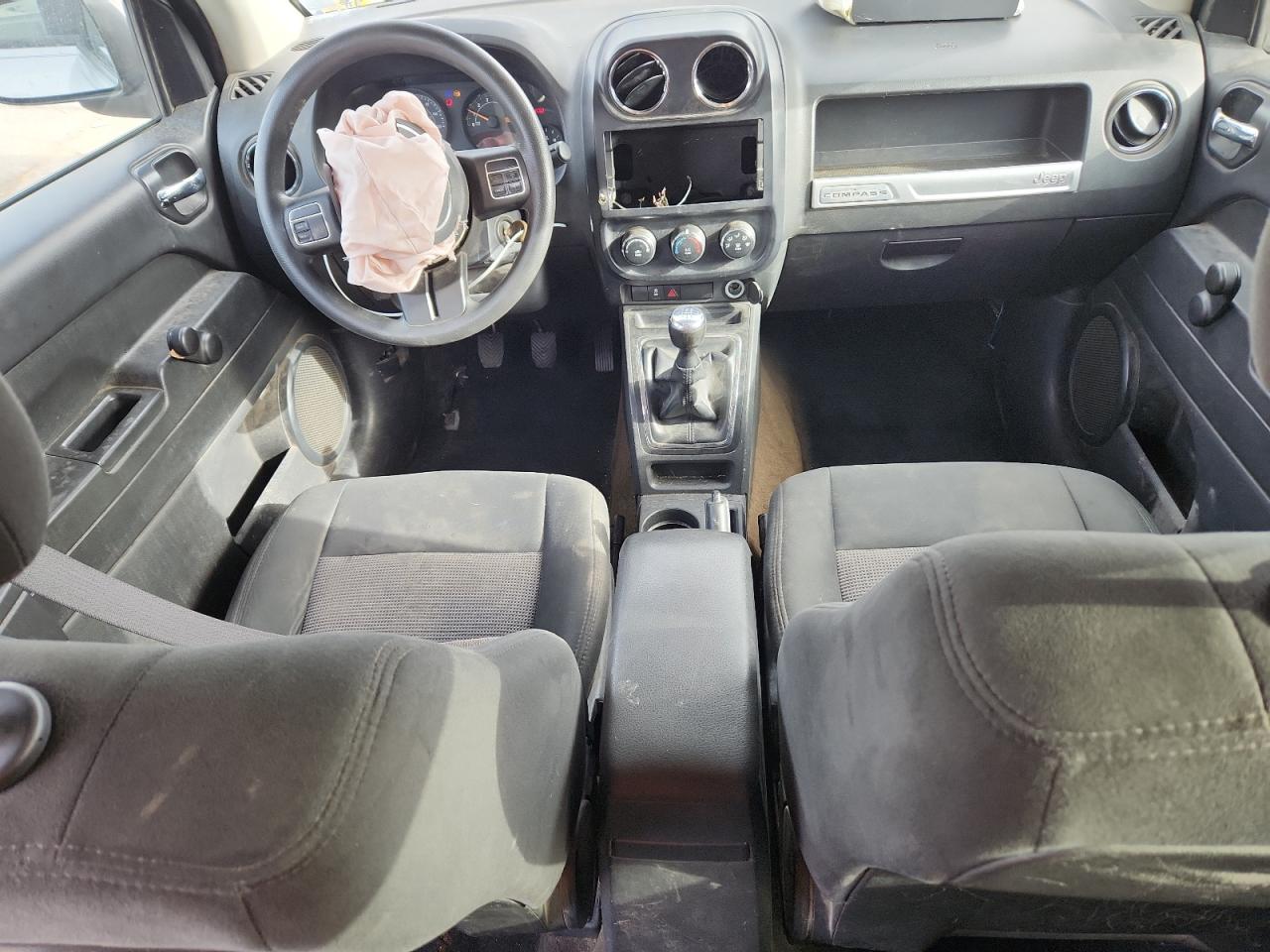 2014 Jeep Compass Sport VIN: 1C4NJCBA2ED536331 Lot: 92803125