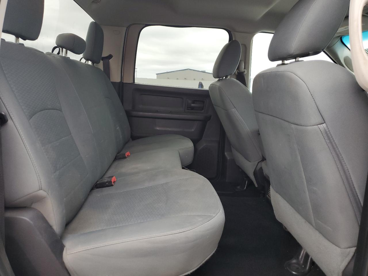 2015 Ram 2500 St VIN: 3C6UR5CJ0FG587031 Lot: 92995005