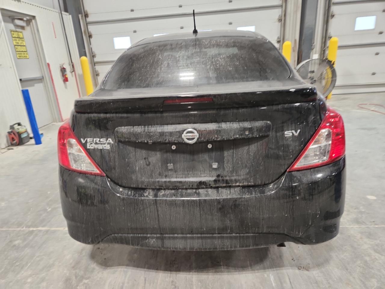 2019 Nissan Versa S VIN: 3N1CN7AP9KL856165 Lot: 93810985