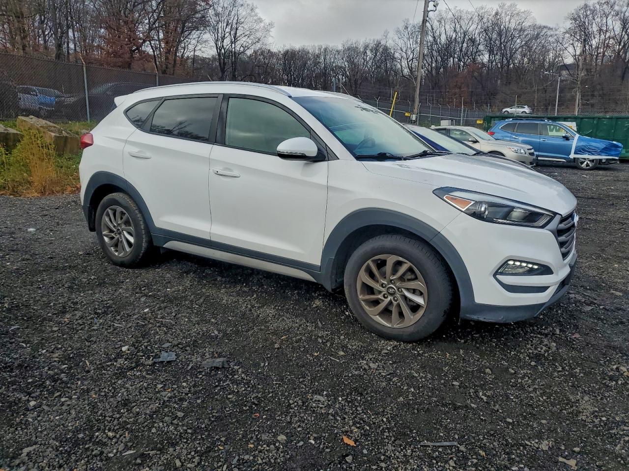2017 Hyundai Tucson Limited VIN: KM8J3CA42HU583878 Lot: 94541765