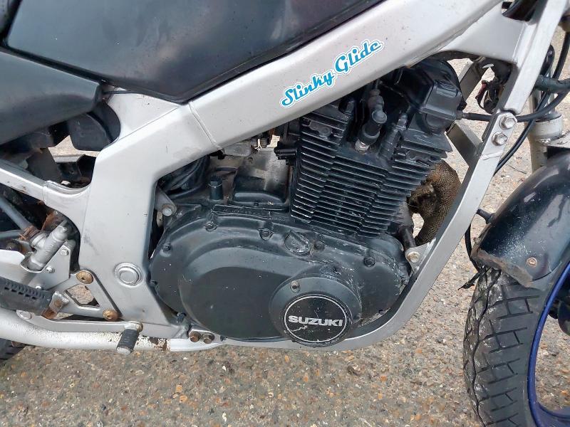1995 SUZUKI GS 500 E