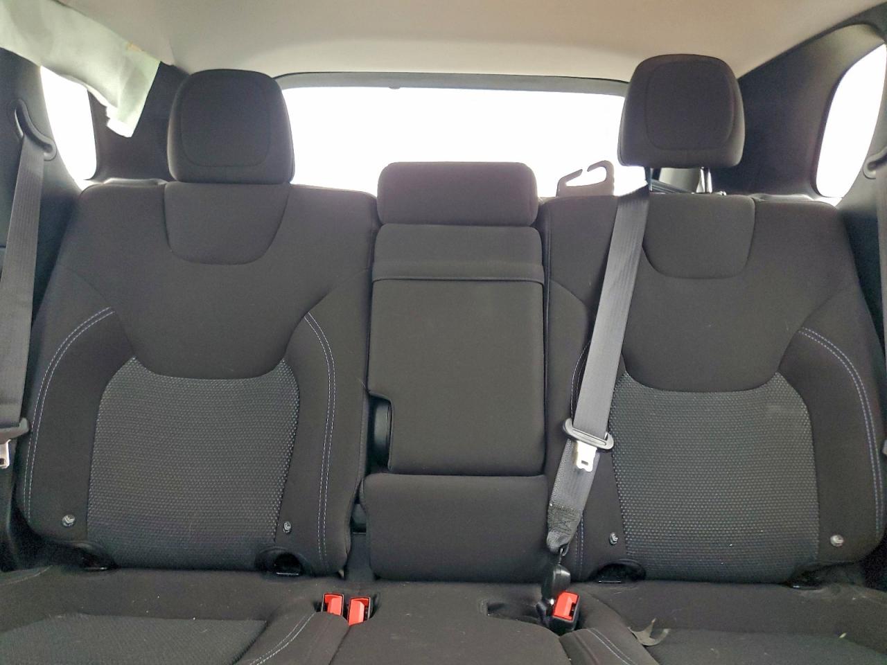 2019 Jeep Cherokee Latitude VIN: 1C4PJLCX0KD123086 Lot: 93245775