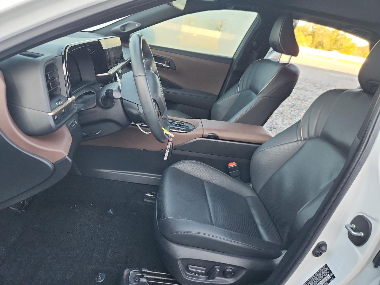 2023 Toyota Crown Xle VIN: JTDAAAAF8P3000573 Lot: 92910265