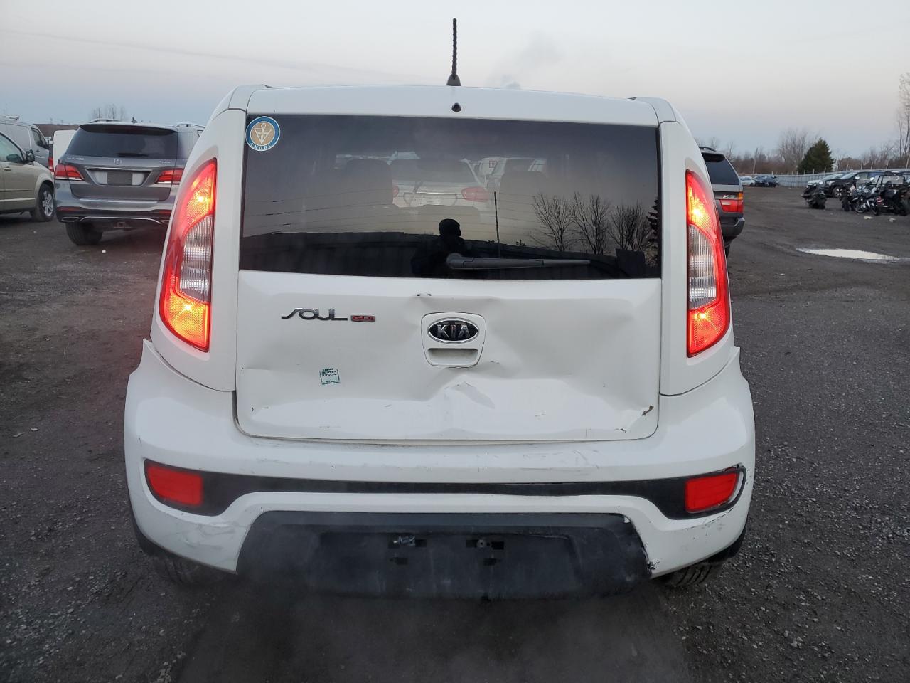 2012 Kia Soul VIN: KNDJT2A51C7439432 Lot: 92809415