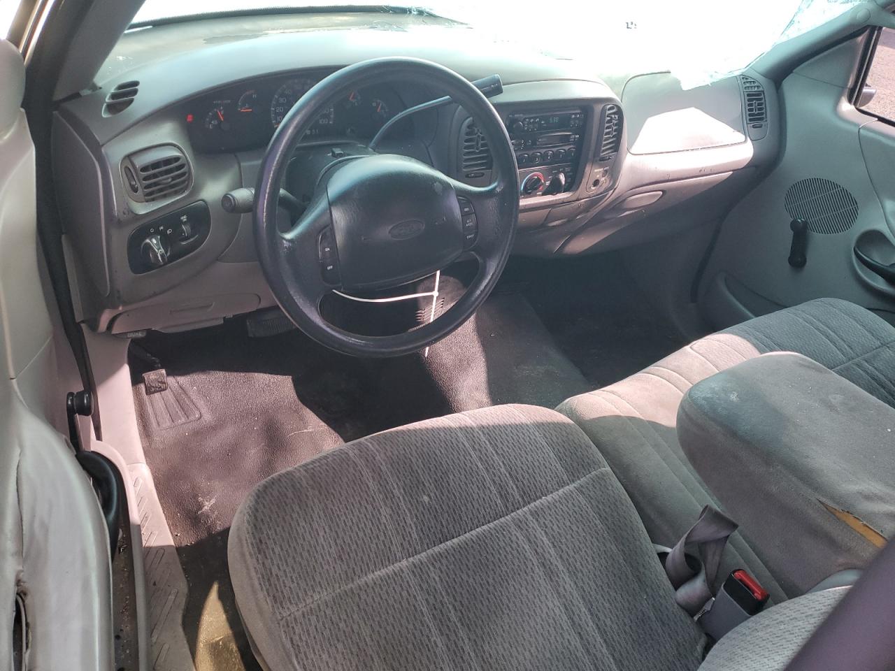 1998 Ford F150 VIN: 2FTZX1729WCA76382 Lot: 92309675