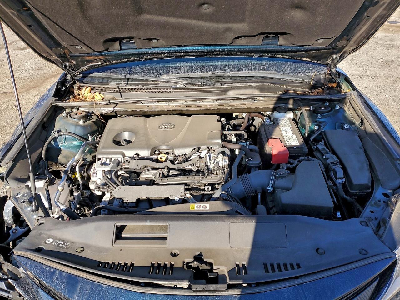 2021 Toyota Camry Le VIN: 4T1C11AK6MU585595 Lot: 93844585