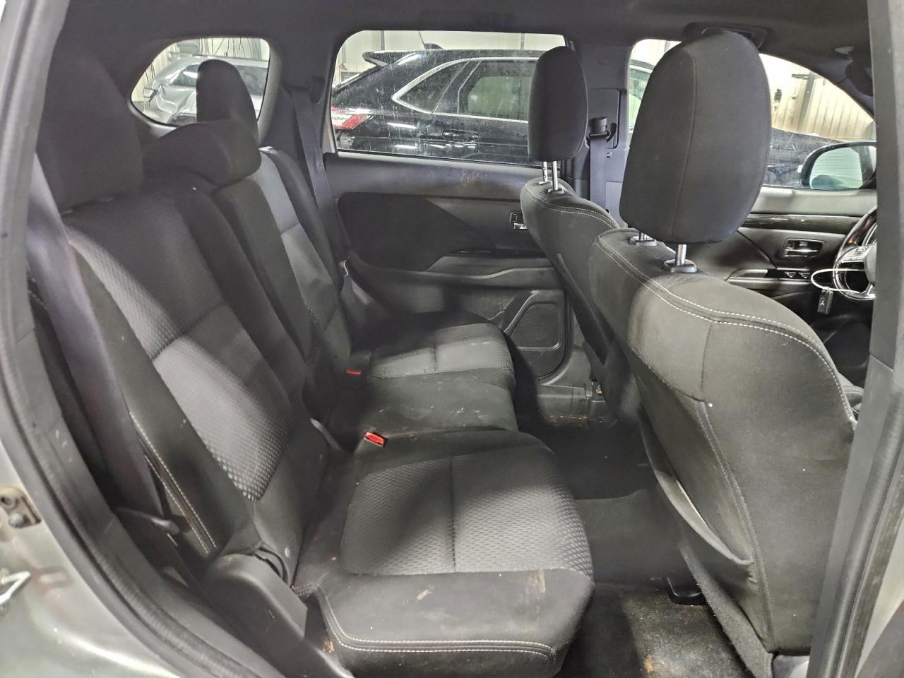 2018 Mitsubishi Outlander Se VIN: JA4AD3A37JZ030882 Lot: 93841645