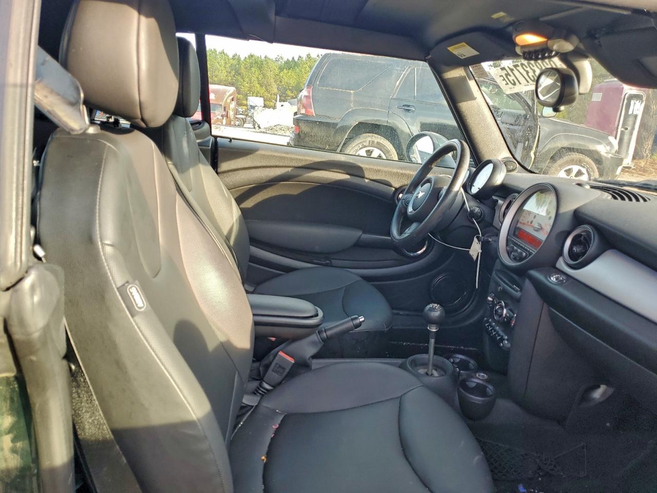 2011 Mini Cooper VIN: WMWZN3C54BT265097 Lot: 93833715