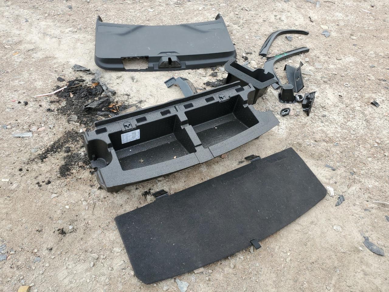 2020 GMC Acadia Denali VIN: 1GKKNXLSXLZ134423 Lot: 93438235