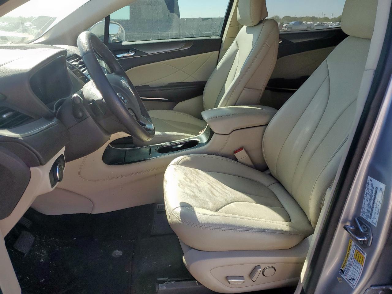 2018 Lincoln Mkc Premiere VIN: 5LMCJ1C9XJUL22352 Lot: 92008285